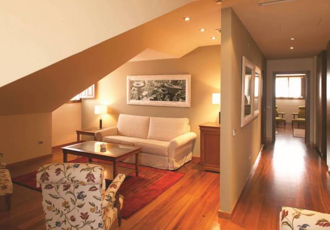 Confortables habitaciones en Hotel Spa Hosteria de Torazo. Disfruta  nuestro Spa y Masaje en Asturias